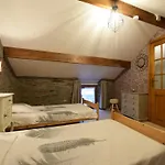 Σπίτι διακοπών At The Calm Way In The Center Houffalize