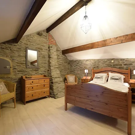 At The Calm Way In The Center *