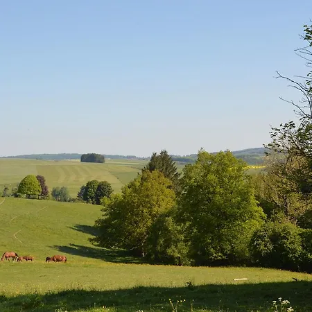 Сasa de vacaciones Independant At The Calm Way In The Center Houffalize